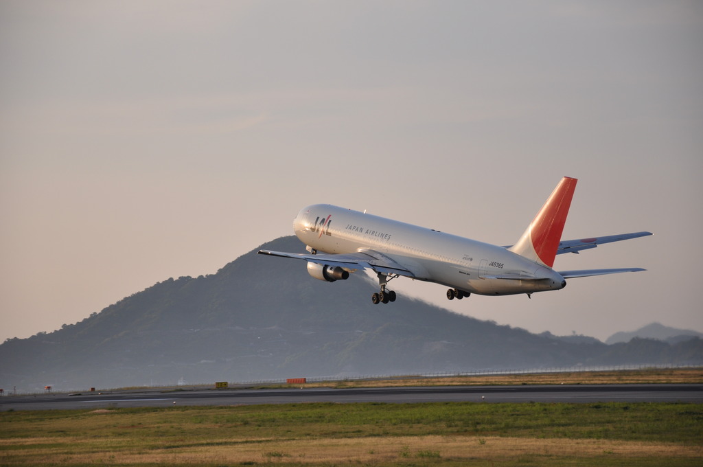 松山空港