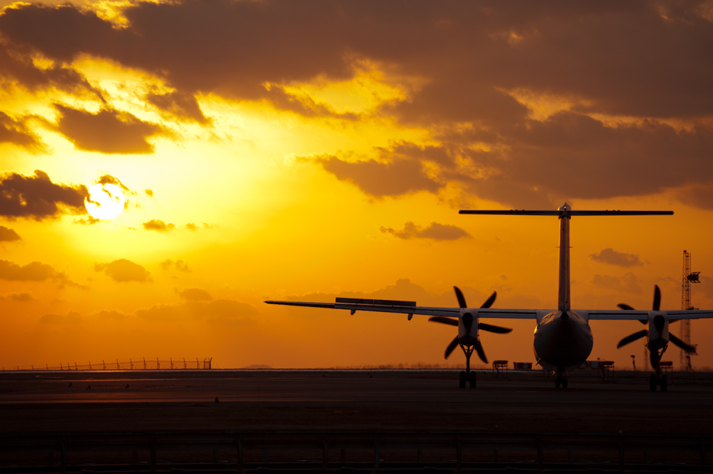 Bombardier　DHC-8