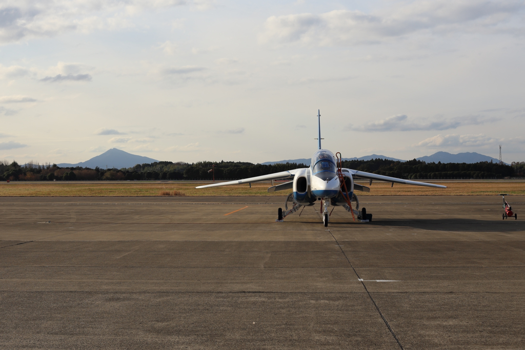 T-4 ブルーと筑波山