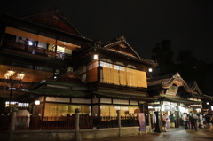 道後温泉本館