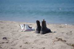砂浜と靴