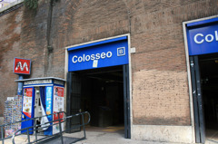 Metro_Colosseo