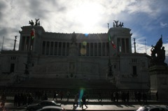 Rome_Bus_Piazzavenezia_02
