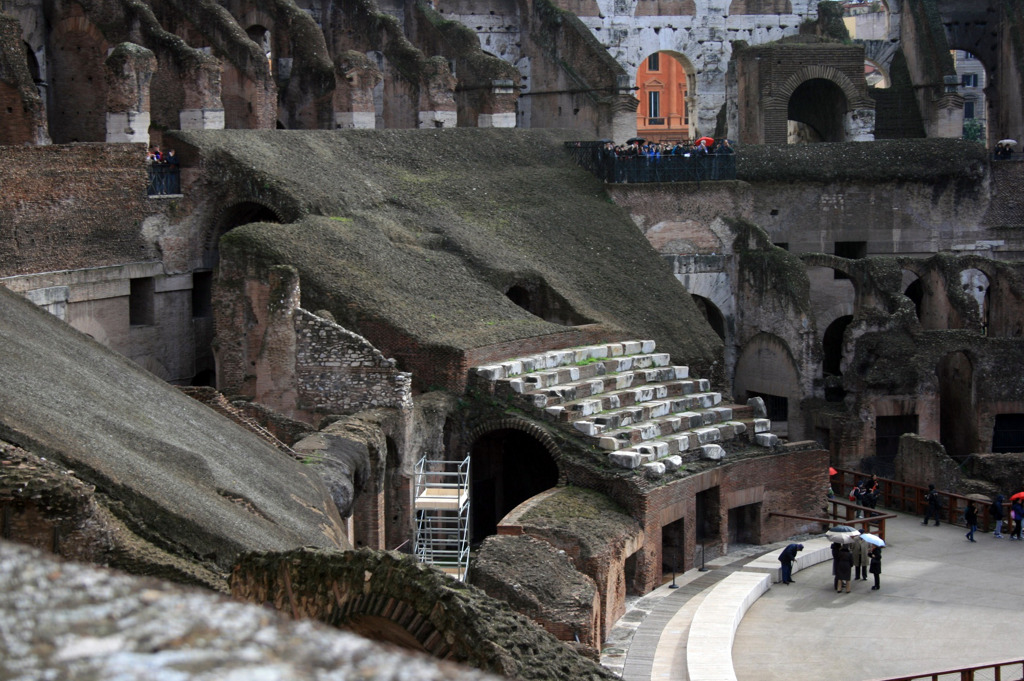 Colloseo_In_06