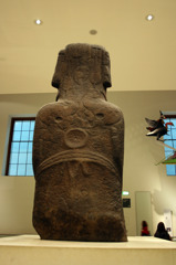 Moai_Back