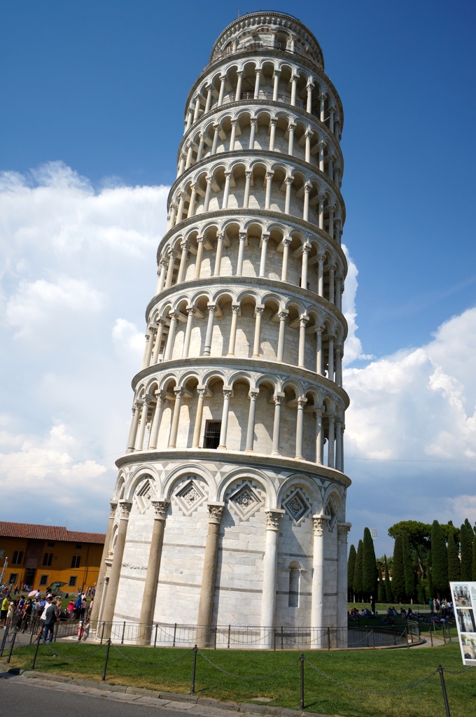 Pisaの斜塔