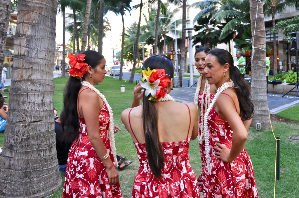 Hula Girls