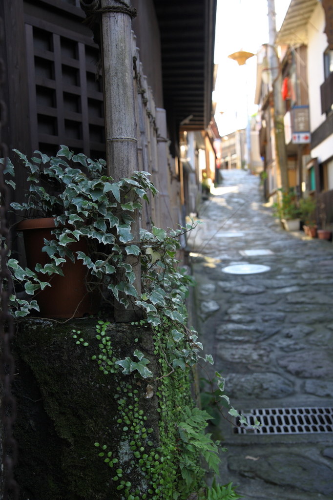 温泉街の坂