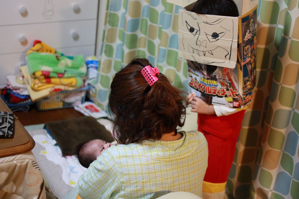 泣く子も黙る。。