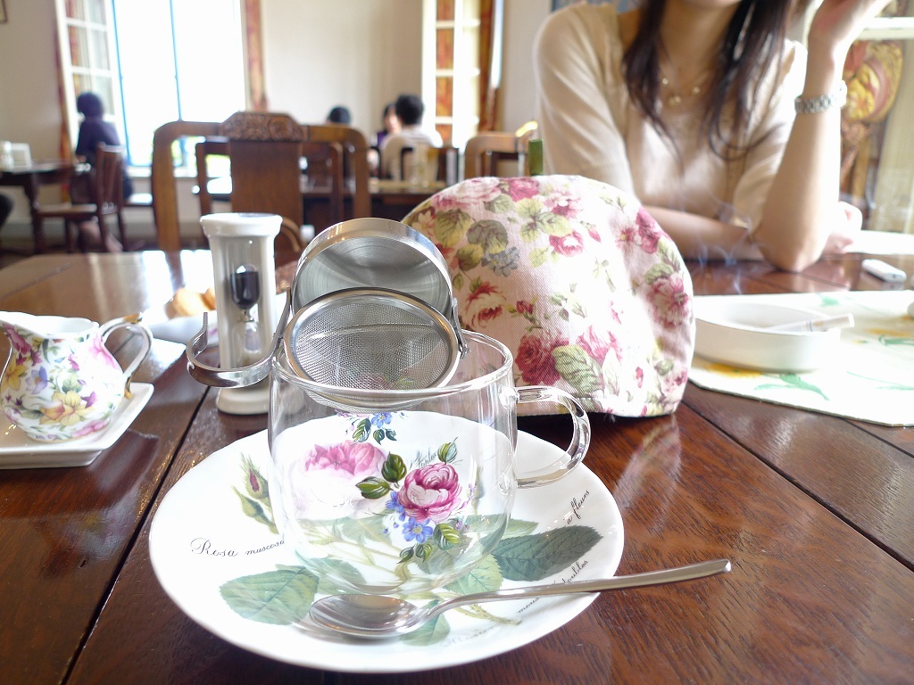お茶の時間のですよ。