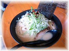 白ラーメン