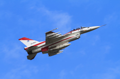 F-2 赤白