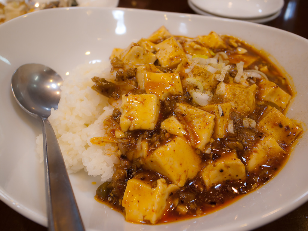 人形町　麻婆豆腐丼