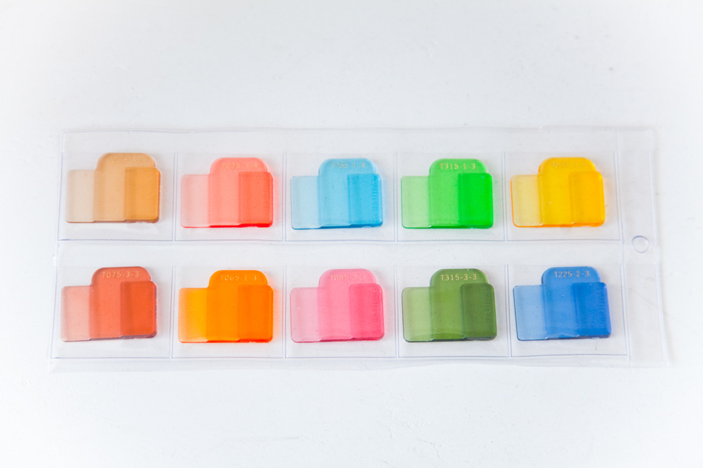 PANTONE　カラーチップ