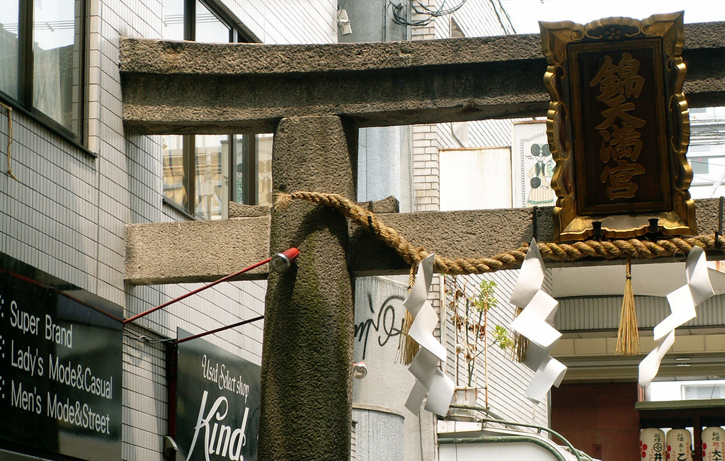 つっぱり・・・鳥居