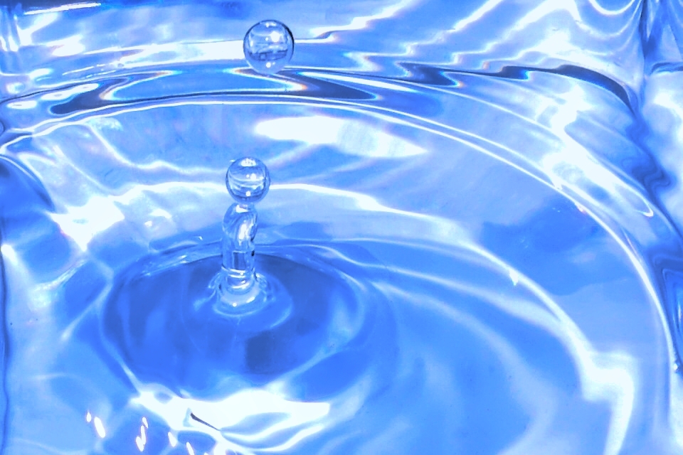 Water drop 03 /D300→HDR