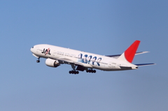 JAL B777-200 嵐ジェット