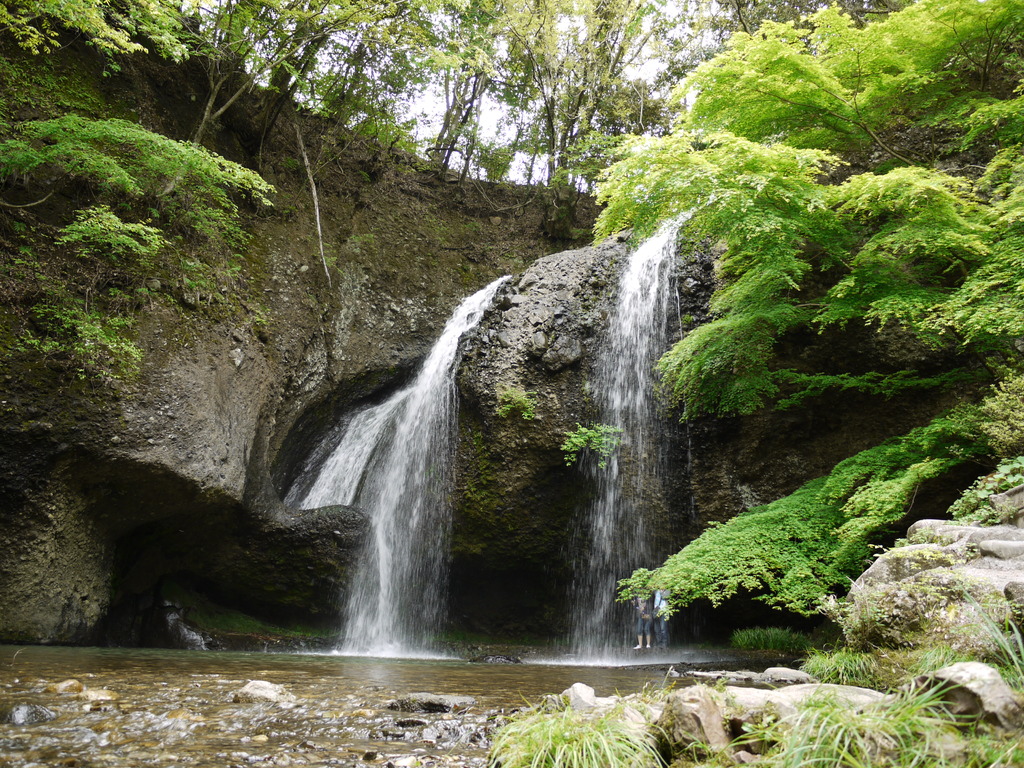 月待の滝　壱