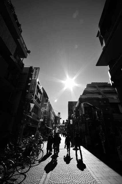 商店街。