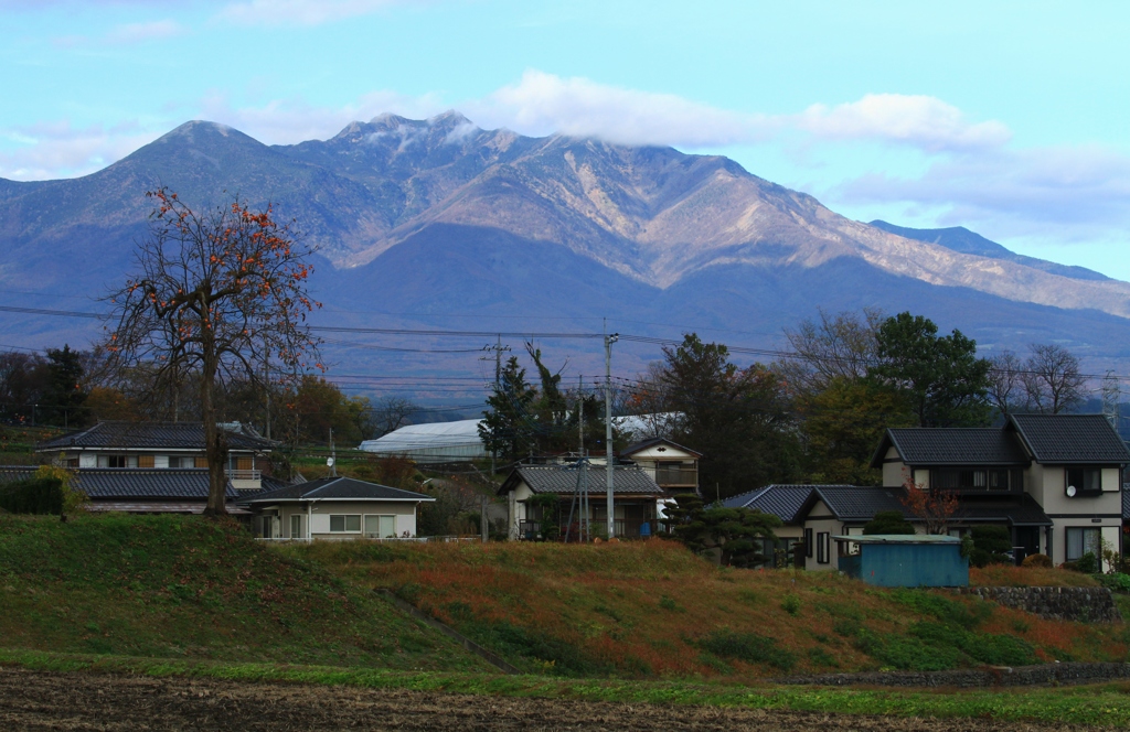 山のある風景