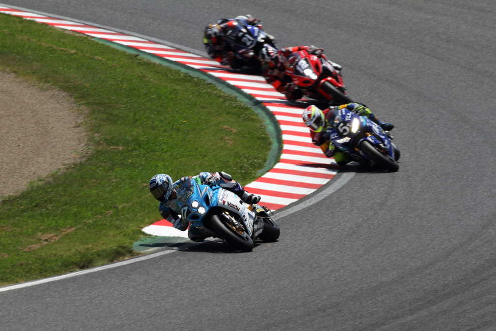 to concentrate on racing