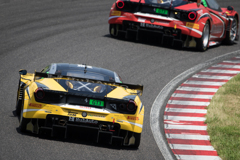 SUPERCAR  RACING
