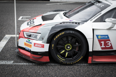 AUDI R8 LMS