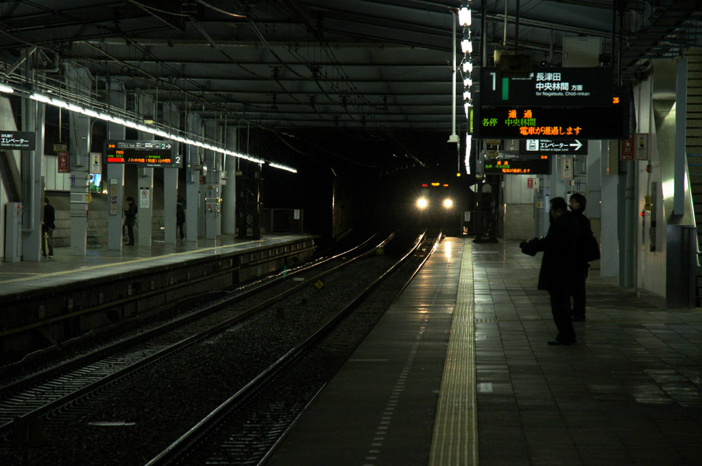 10分遅れの急行電車