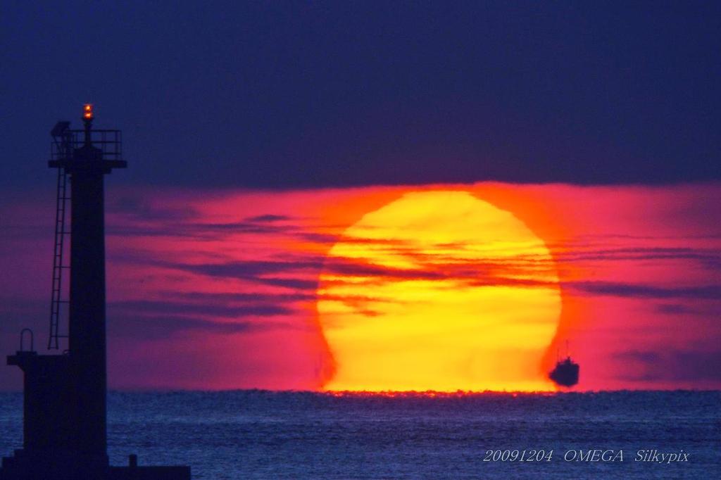 風早のだるま夕日　１２・０４ｆu