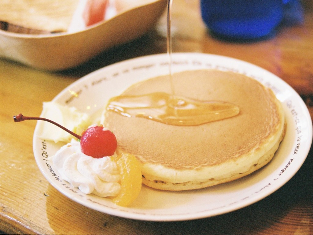 まずは、ホットケーキから。