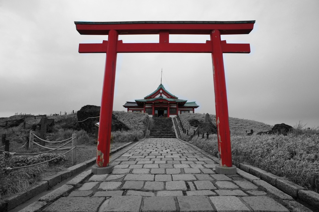 駒ヶ岳頂上の神社