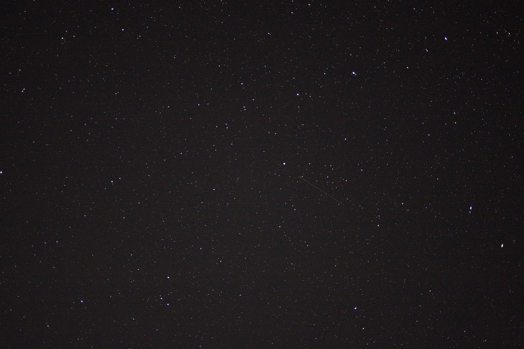 星空に駆ける流星