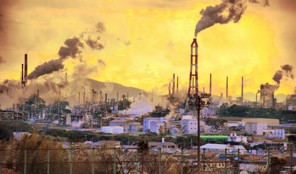 Smoke manufacturing facility