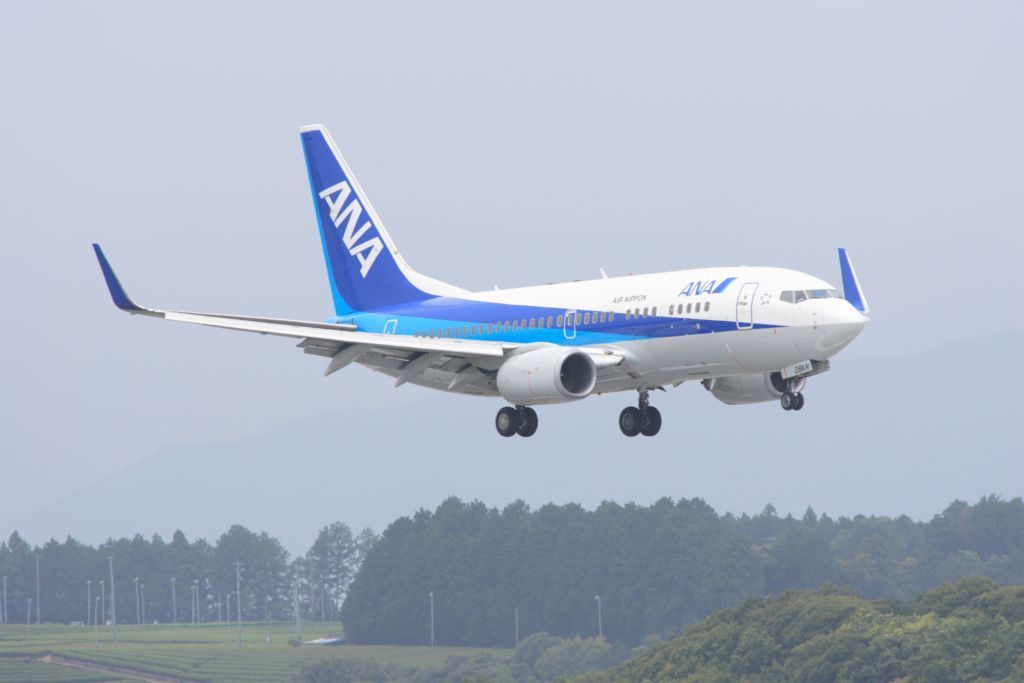 静岡空港にて　737-700