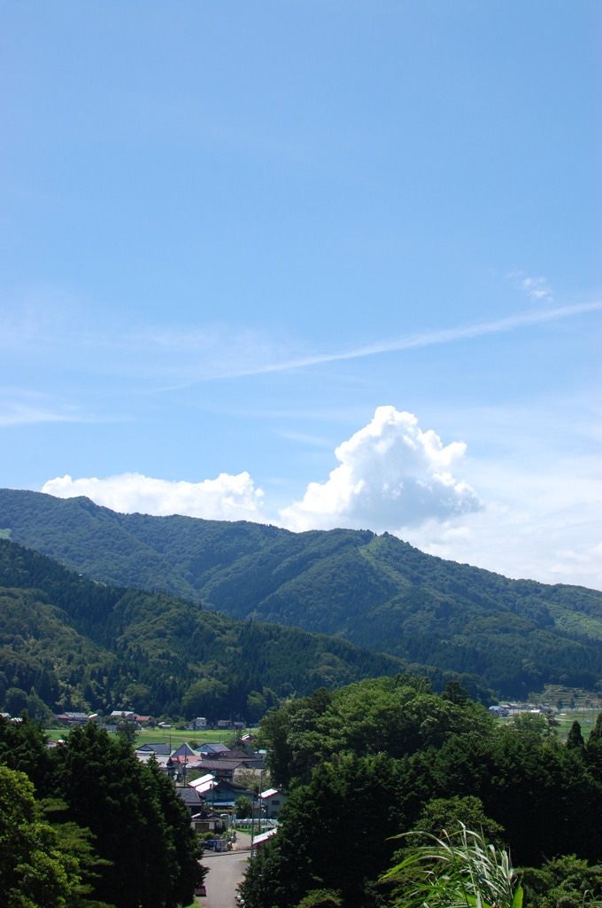 山と空