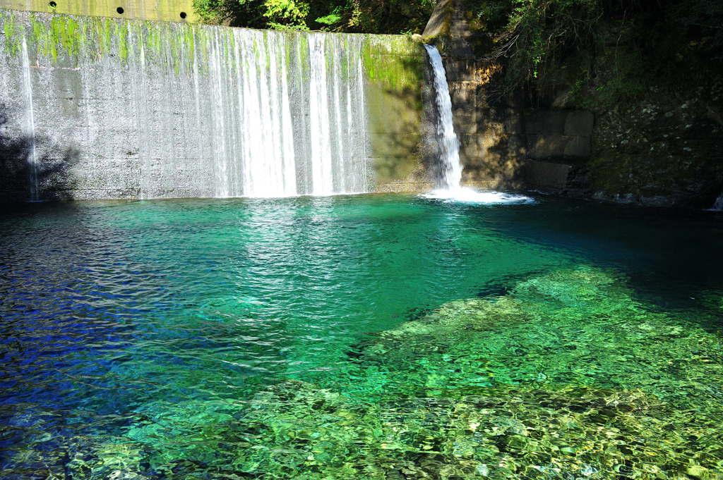 安居渓谷　砂防ダム②