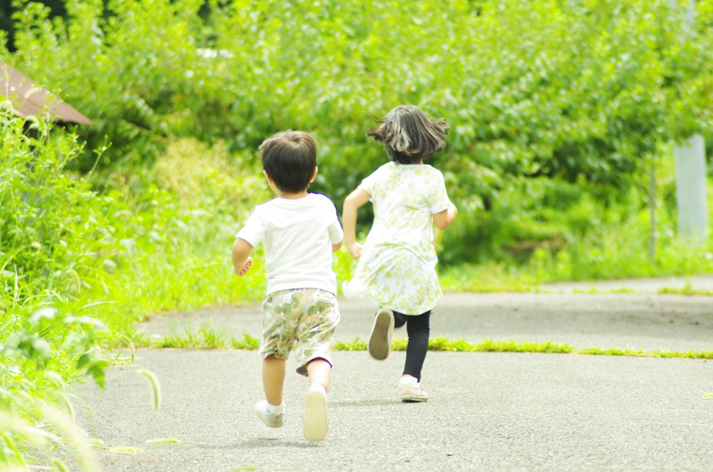 お姉ちゃん、まって！！