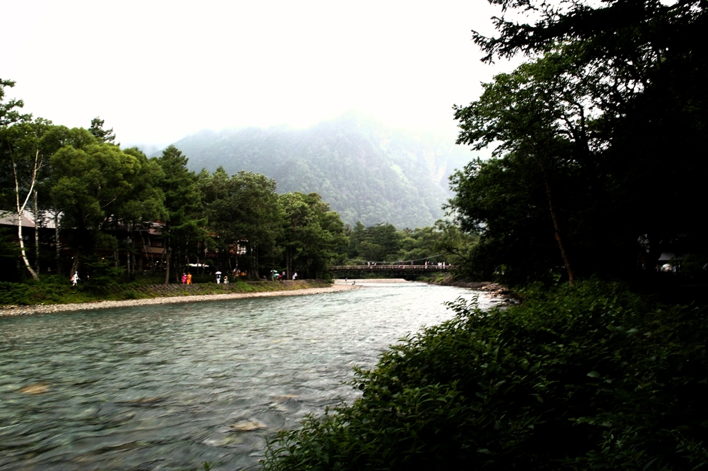 雨の上高地