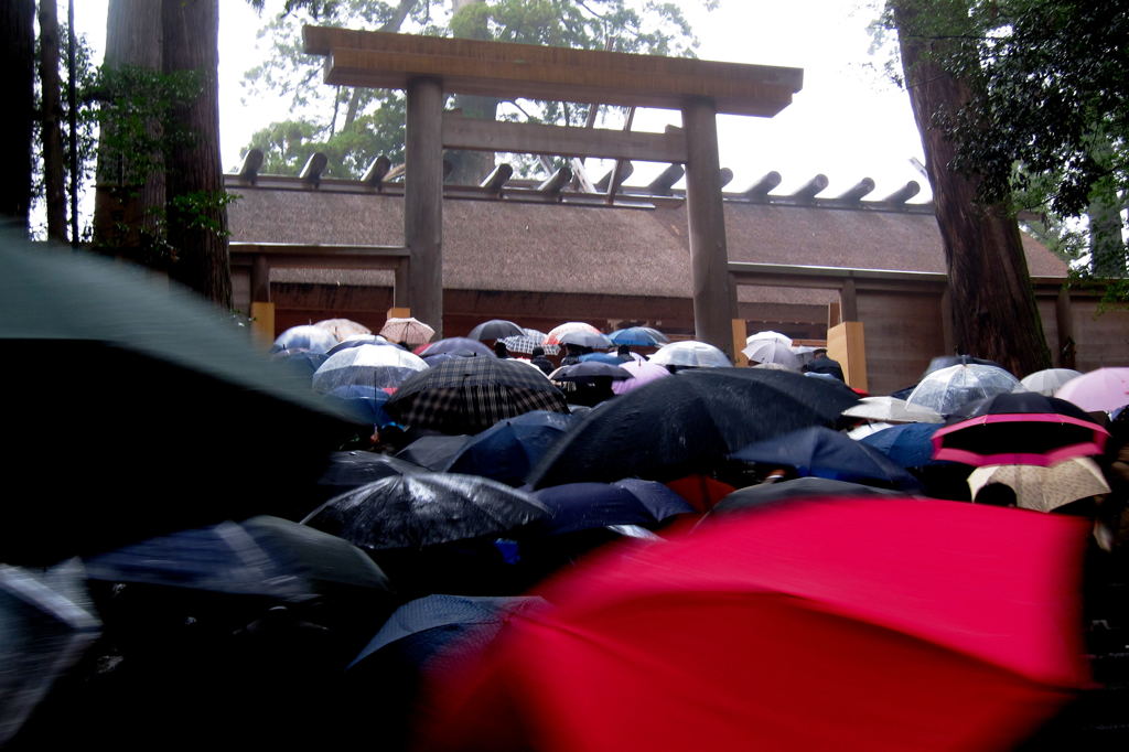 雨の伊勢神宮初詣(2015年)