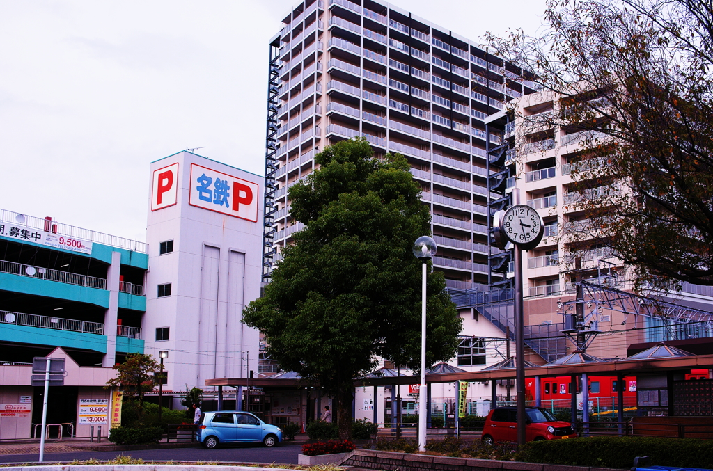 駅前の風景