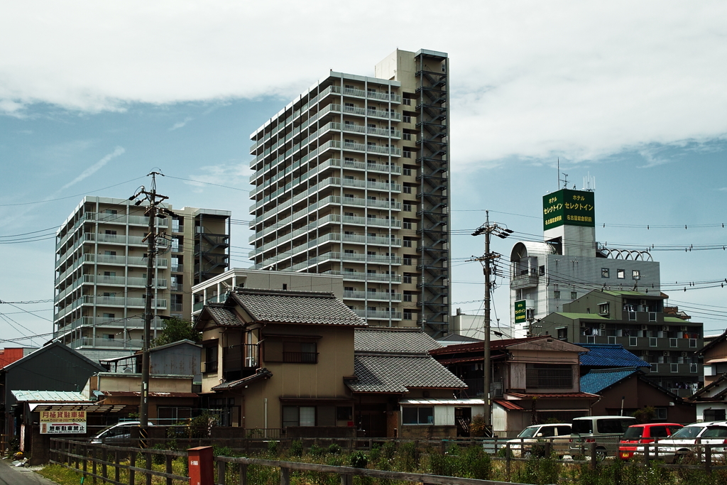 田舎の高層ビル
