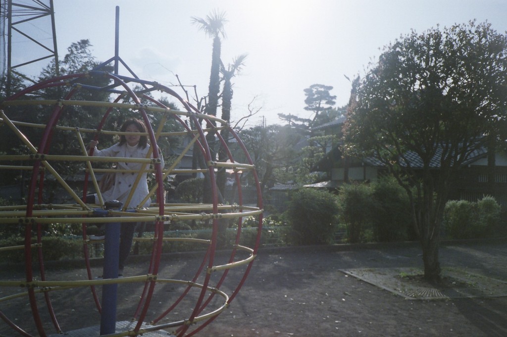 LOMO / 公園にて