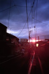 LOMO / 清水坂の夕焼け