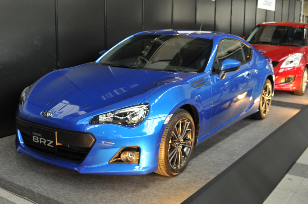 SUBARU　BRZ