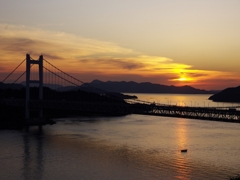 瀬戸大橋の夕日２（鷲羽山から）