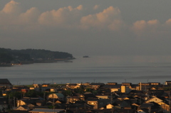 夕陽に染まる町　①