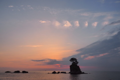 雨晴の日の出　③