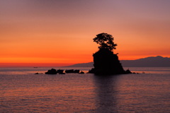 夜明け前　③