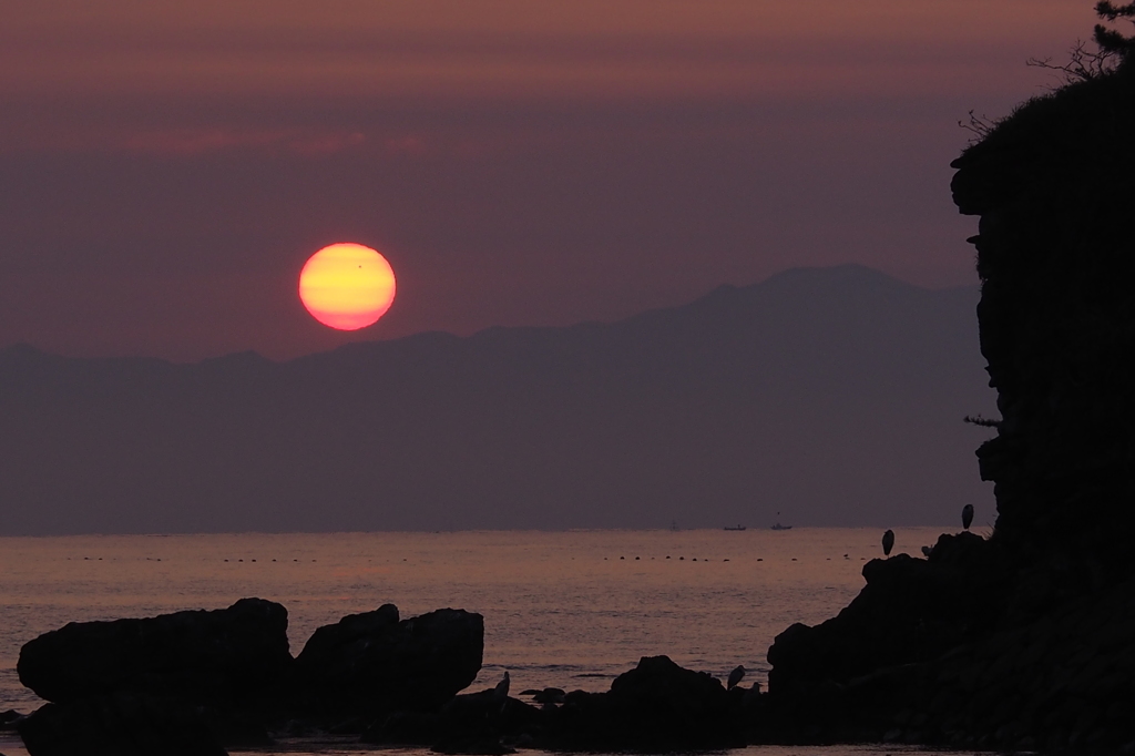 陽はまた昇る　②