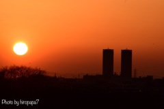 ツインタワーと夕日